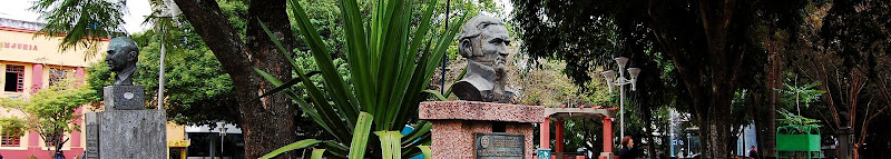 Busto de Artigas na Pça. Saldanha Marinho, foto de Liana Coll